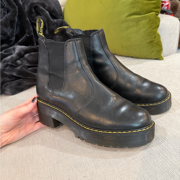 ROMETTY WYOMING LEATHER PLATFORM CHELSEA BOOTS - Picture 10 of 12